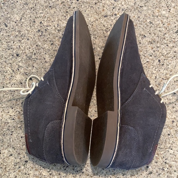 Kenneth Cole Reaction Gray Suede Chukka Boot Size 13 main image 8